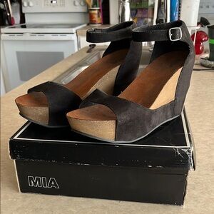 MIA Black Women's Wedge Sandals